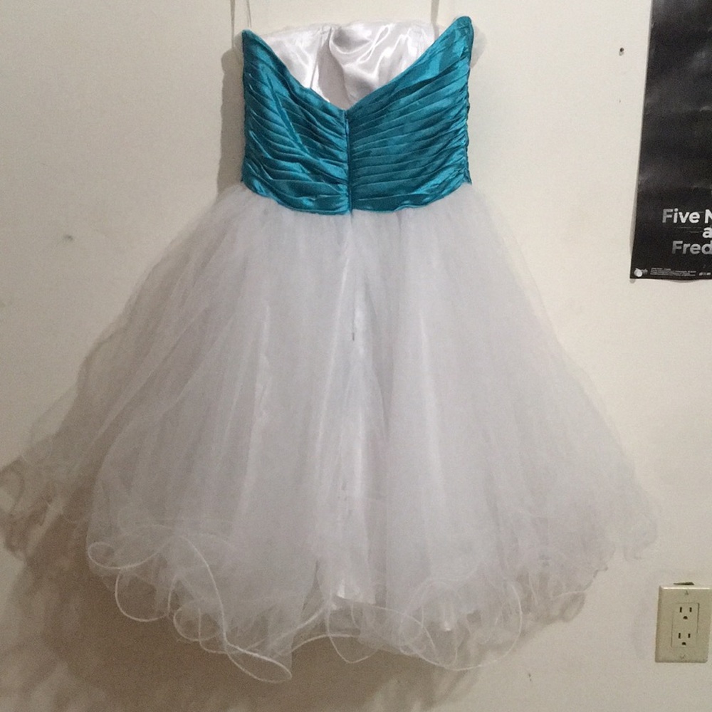 STRAPLESS DRESS | SIZE 0 - Picture 3 of 4